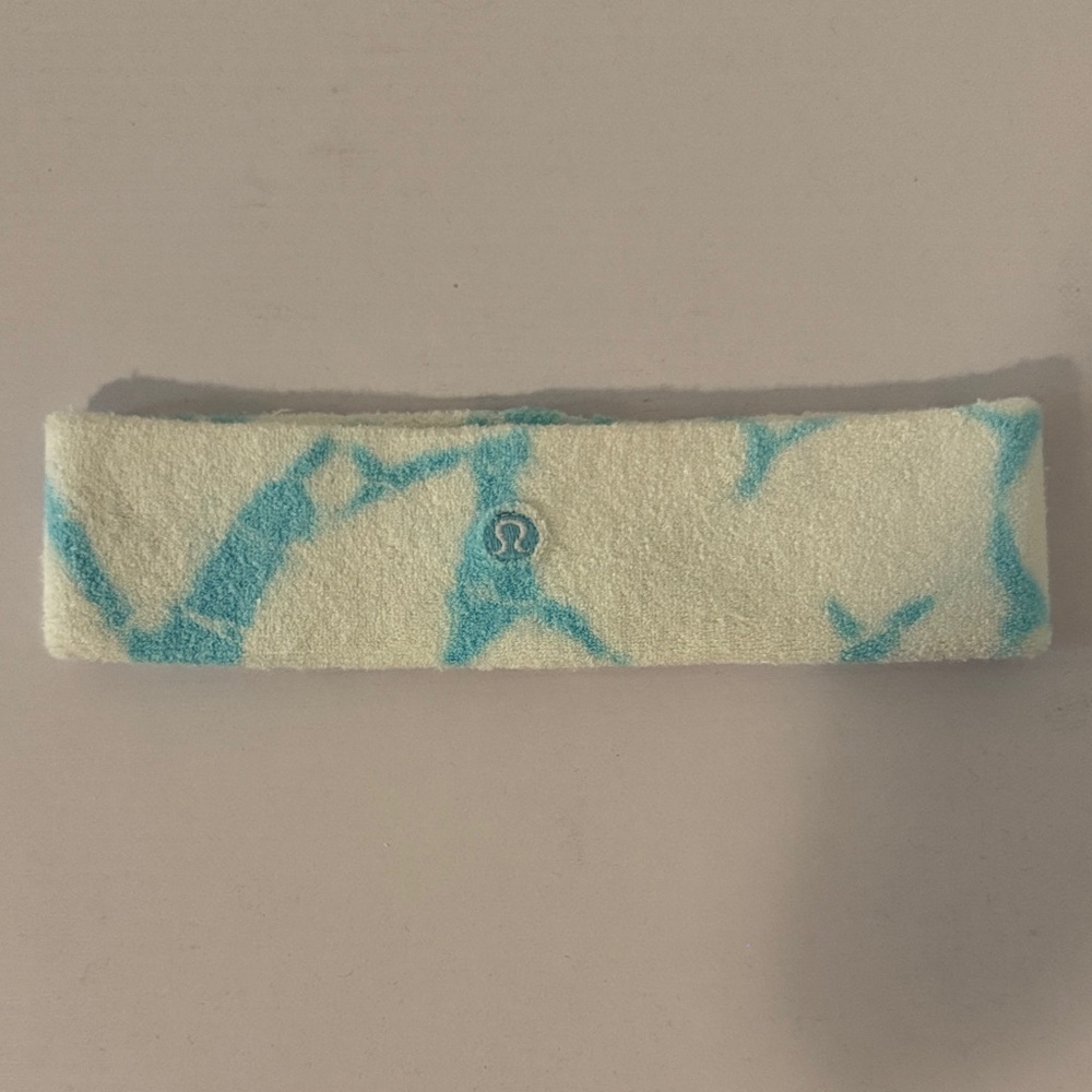 Lululemon Athletica Blue and Cream Headband